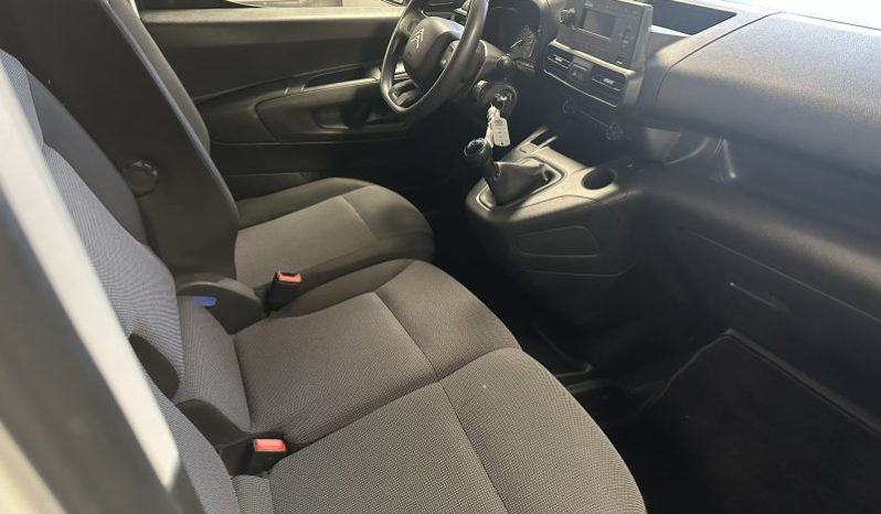 CITROEN BERLINGO 3 PLAZAS. lleno