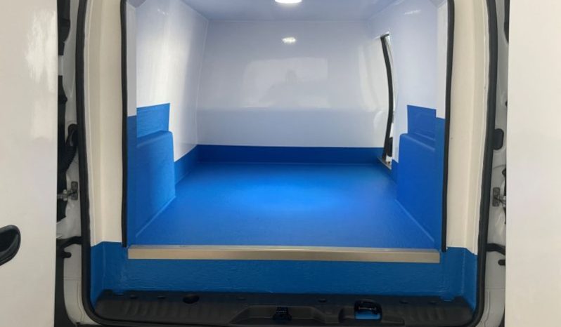 RENAULT KANGOO MAXI ISOTERMO EN FABRICACION lleno