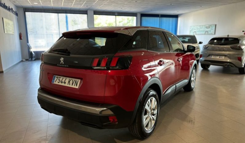 PEUGEOT 3008 130 CV ACTIVE lleno
