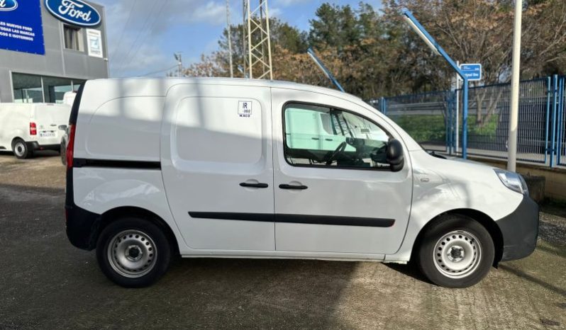 RENAULT KANGOO 1.5 80CV. ISOTERMO. lleno