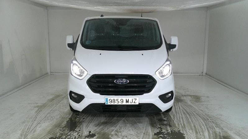 FORD T. CUSTOM HIBRIDO 130 CV. lleno