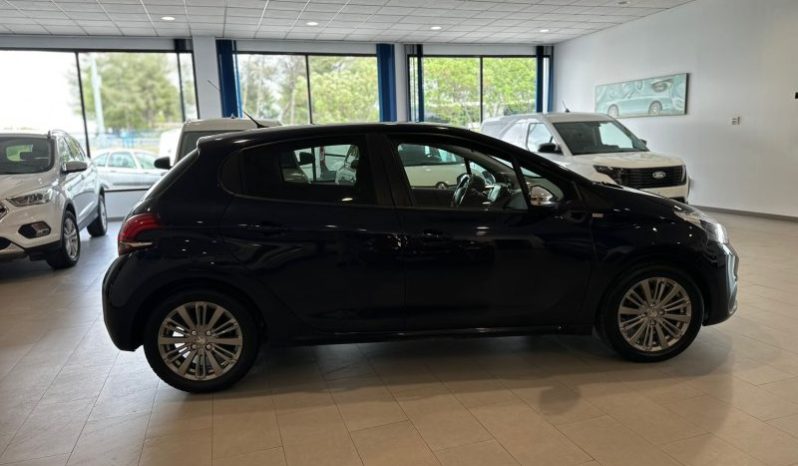 PEUGEOT 208 1.2 82 CV STYLE lleno