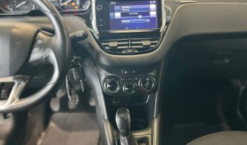 PEUGEOT 208 1.2 82 CV STYLE lleno