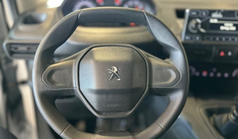 PEUGEOT PARTNER 102 CV. ISOTERMO. lleno
