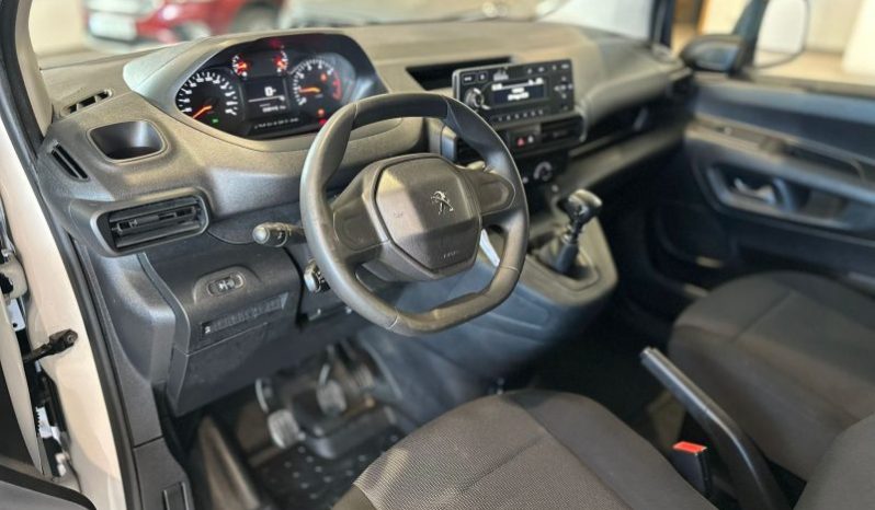 PEUGEOT PARTNER 102 CV. ISOTERMO. lleno