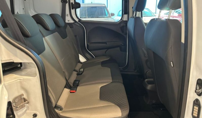 FORD COURIER MIXTO. lleno