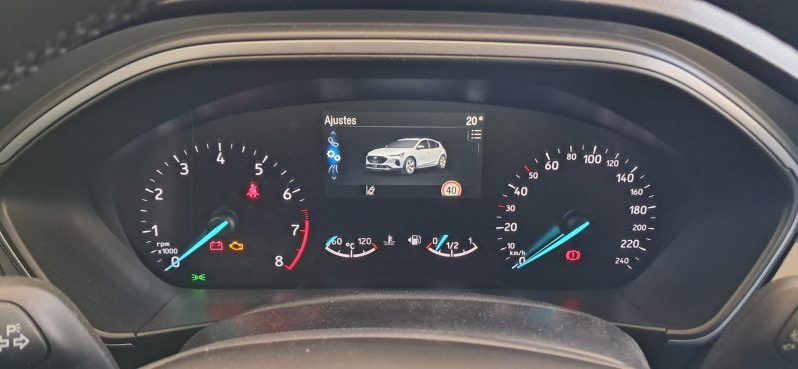 FORD FOCUS 155 CV ACTIVE ECOBOOST lleno