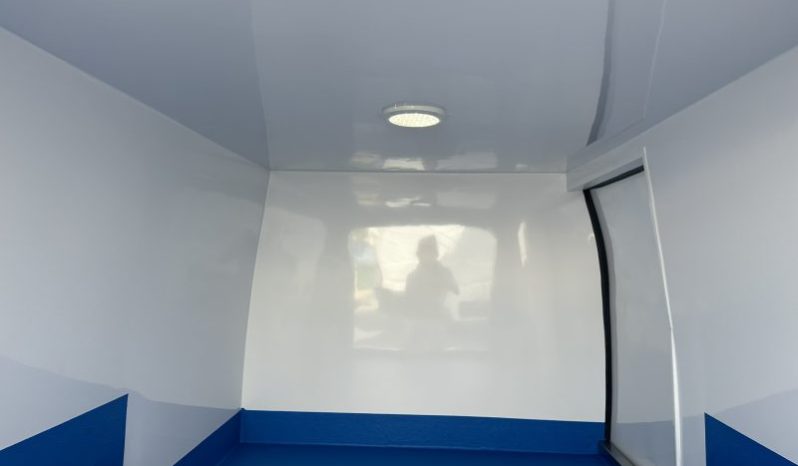 FIAT SCUDO TALLA M ISOTERMO EN FABRICACION. lleno