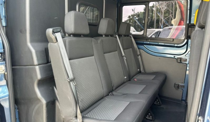 FORD TRANSIT 350 L3 DOBLE CABINA lleno